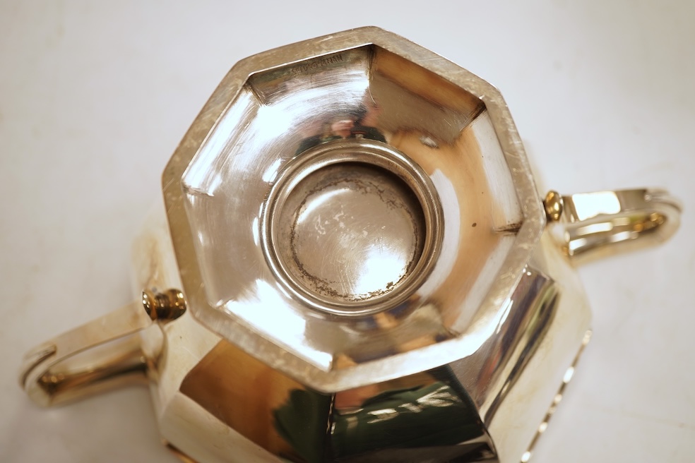 An Edwardian silver two handled pedestal presentation bowl, by Horace Woodward & Co, London, 1980, with later engraved inscription, height 12.7cm, 15.9oz.